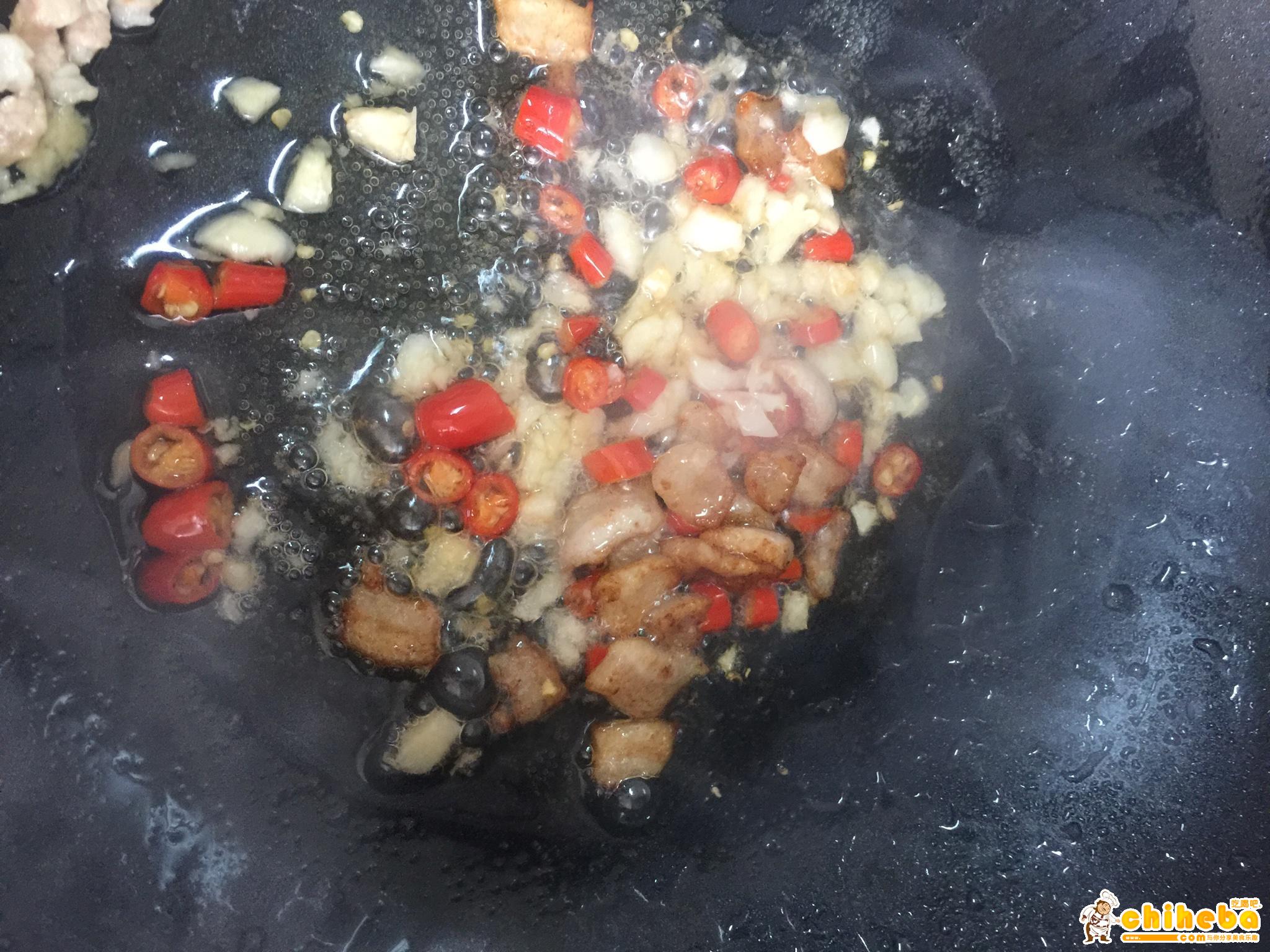 超级下饭的炒莴笋干的做法 步骤5